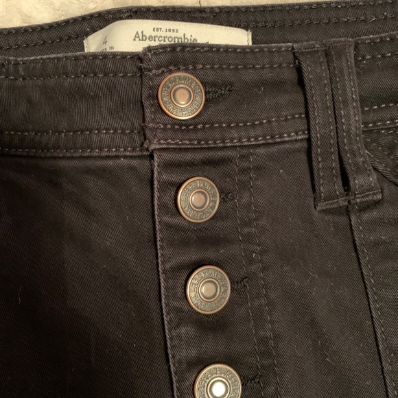 Abercrombie & Fitch pants - Picture 7 of 7